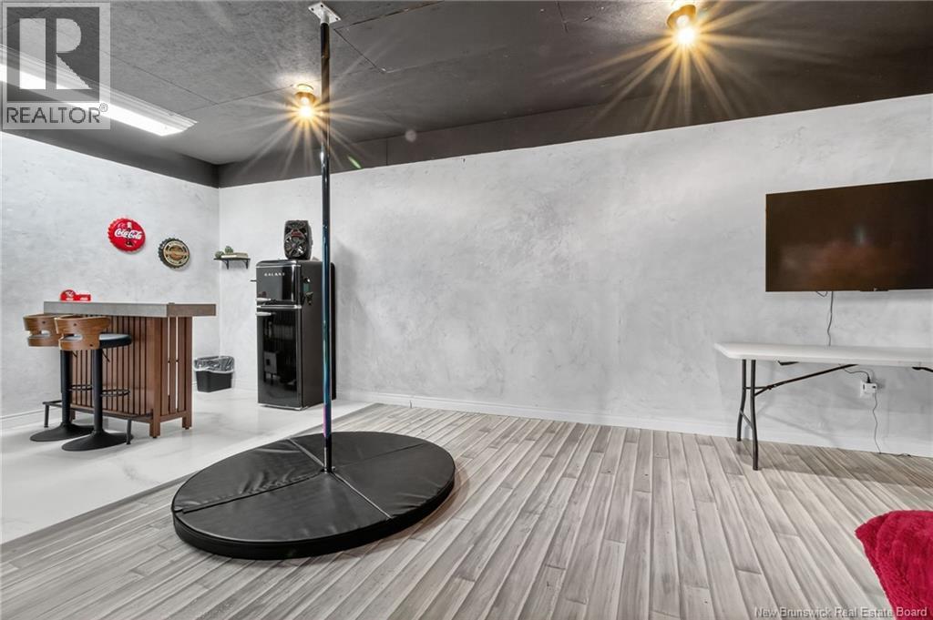 598 Guy, Dieppe, New Brunswick  E1A 4V7 - Photo 41 - NB127427