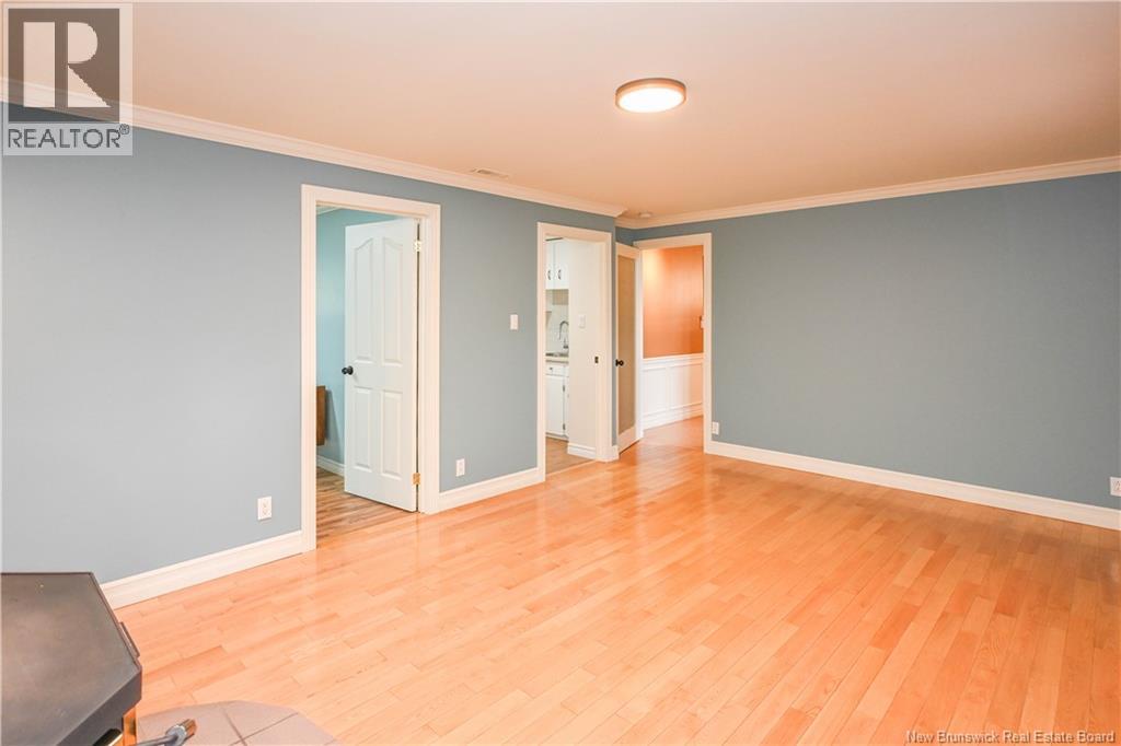 163 Grande-Allée Lane, Caraquet, New Brunswick E1W 1A5 - Photo 45 - NB127471