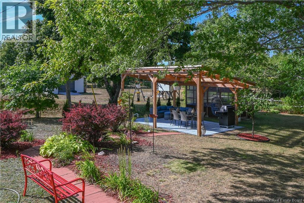 163 Grande-Allée Lane, Caraquet, New Brunswick E1W 1A5 - Photo 9 - NB127471