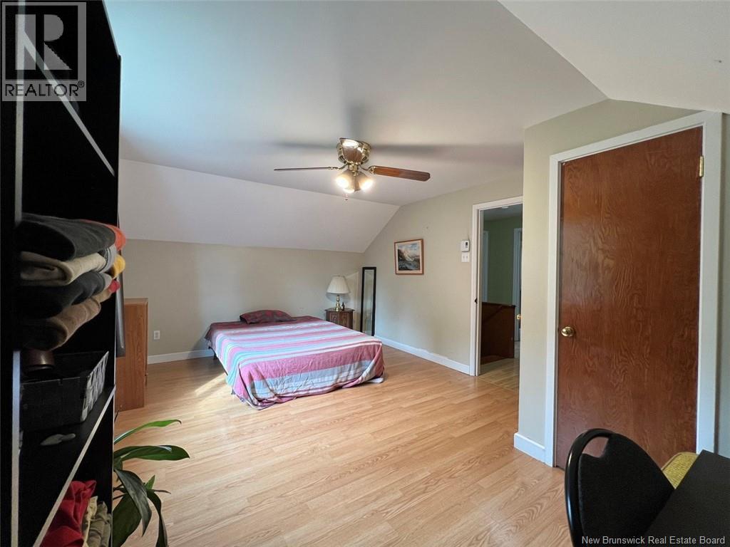 30 Hubert Street, Edmundston, New Brunswick  E3V 0B6 - Photo 27 - NB127424
