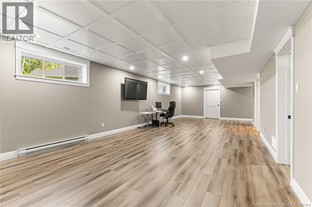 90 Delpech, Moncton, New Brunswick  E1G 0X4 - Photo 35 - NB126669