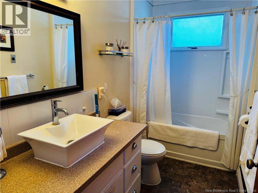 400 Clearview Row, Saint John, New Brunswick  E2M 3Z1 - Photo 5 - NB127636