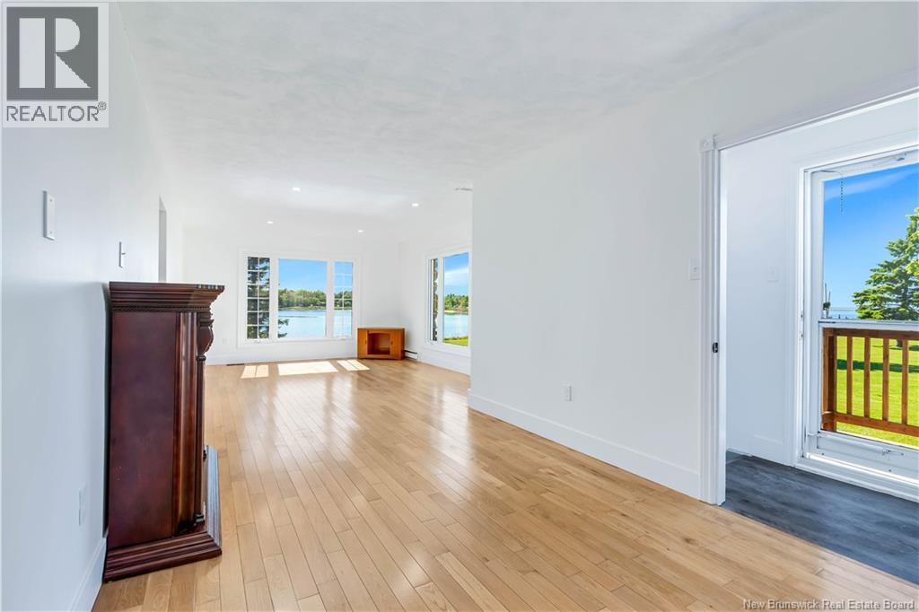 1915 Route 133, Grand-Barachois, New Brunswick  E4P 8S7 - Photo 3 - NB127740