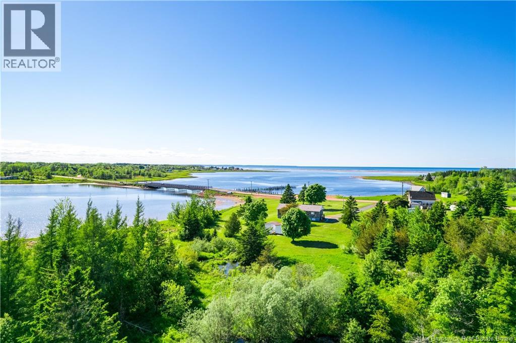 1915 Route 133, Grand-Barachois, New Brunswick  E4P 8S7 - Photo 35 - NB127740