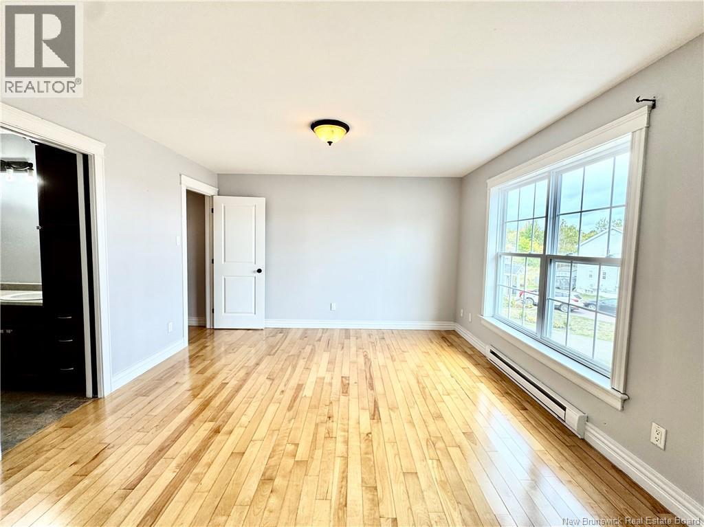 193 Houlahan, Dieppe, New Brunswick E1A 4X6 - Photo 16 - NB127776