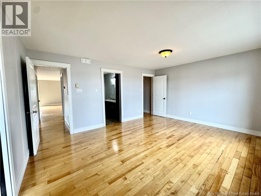 193 Houlahan, Dieppe, New Brunswick E1A 4X6 - Photo 17 - NB127776