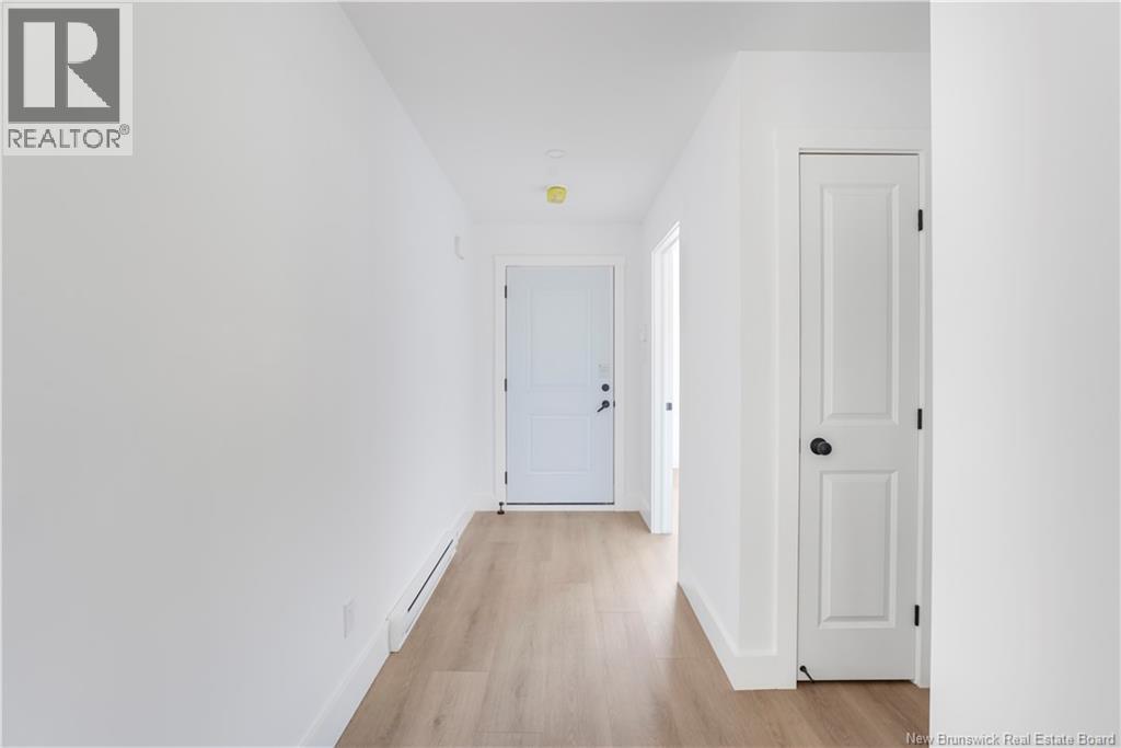 8 Terry Fox Drive, Oromocto, New Brunswick  E2V 0P6 - Photo 3 - NB127683