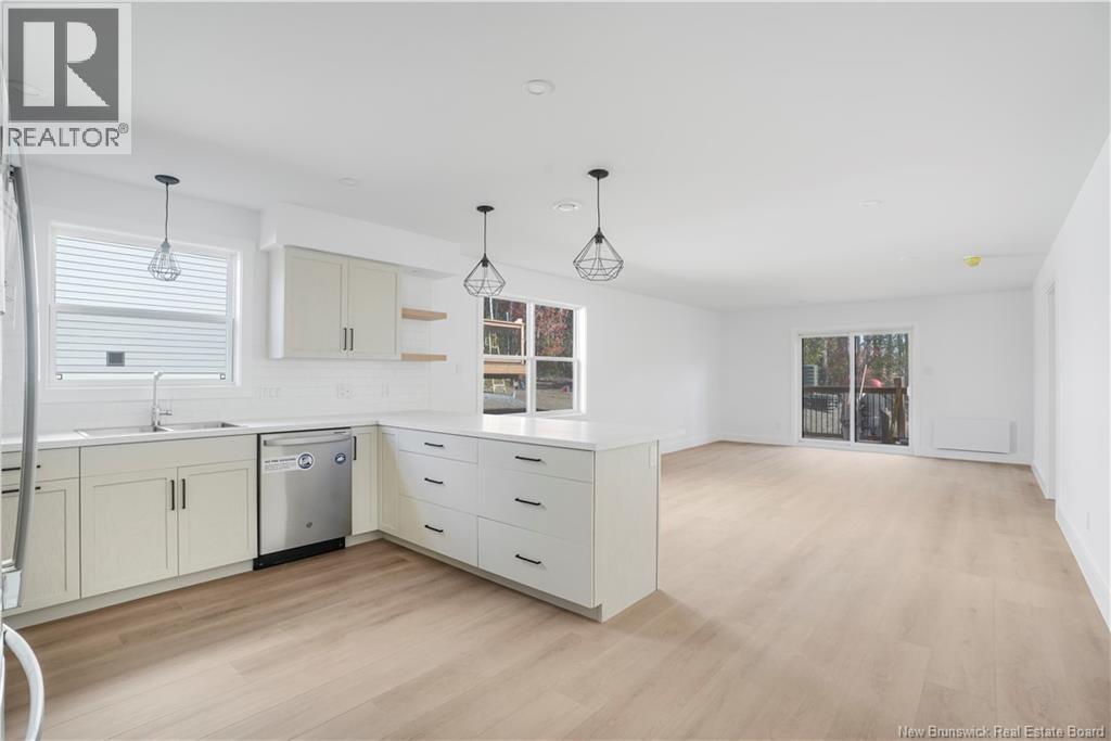 4 Terry Fox Drive, Oromocto, New Brunswick  E2V 0P6 - Photo 6 - NB127675