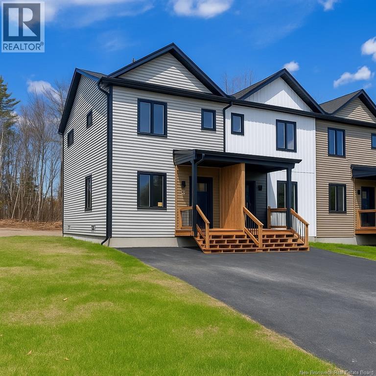 20 Terry Fox Drive, Oromocto, New Brunswick  E2V 0P6 - Photo 2 - NB127720