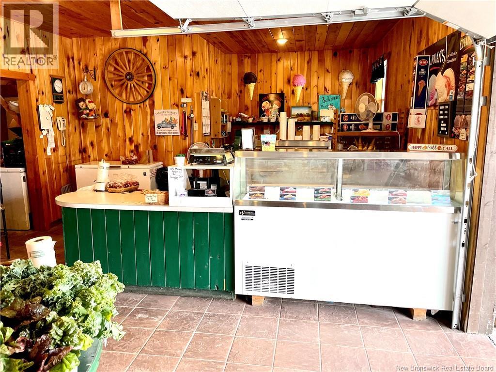 7559 Route 102, Browns Flat, New Brunswick  E5M 2N9 - Photo 4 - NB127728