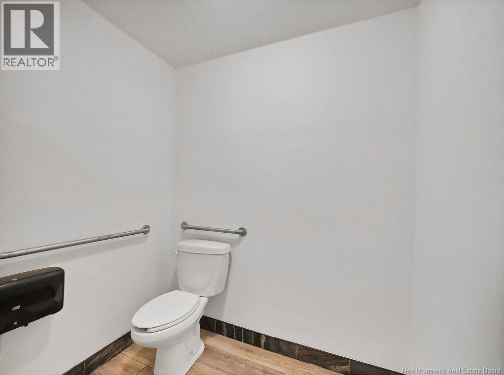 26 Plaza, Moncton, New Brunswick  E1C 0G4 - Photo 37 - NB127853