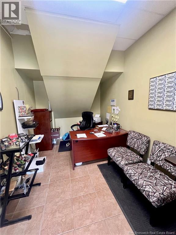 647 Mountain Road, Moncton, New Brunswick E1C 2P2 - Photo 5 - NB127835