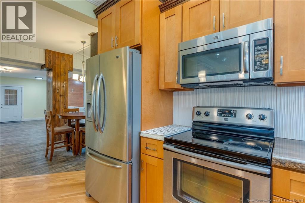 889 Latimore Lake, Saint John, New Brunswick E2N 1X9 - Photo 15 - NB127882