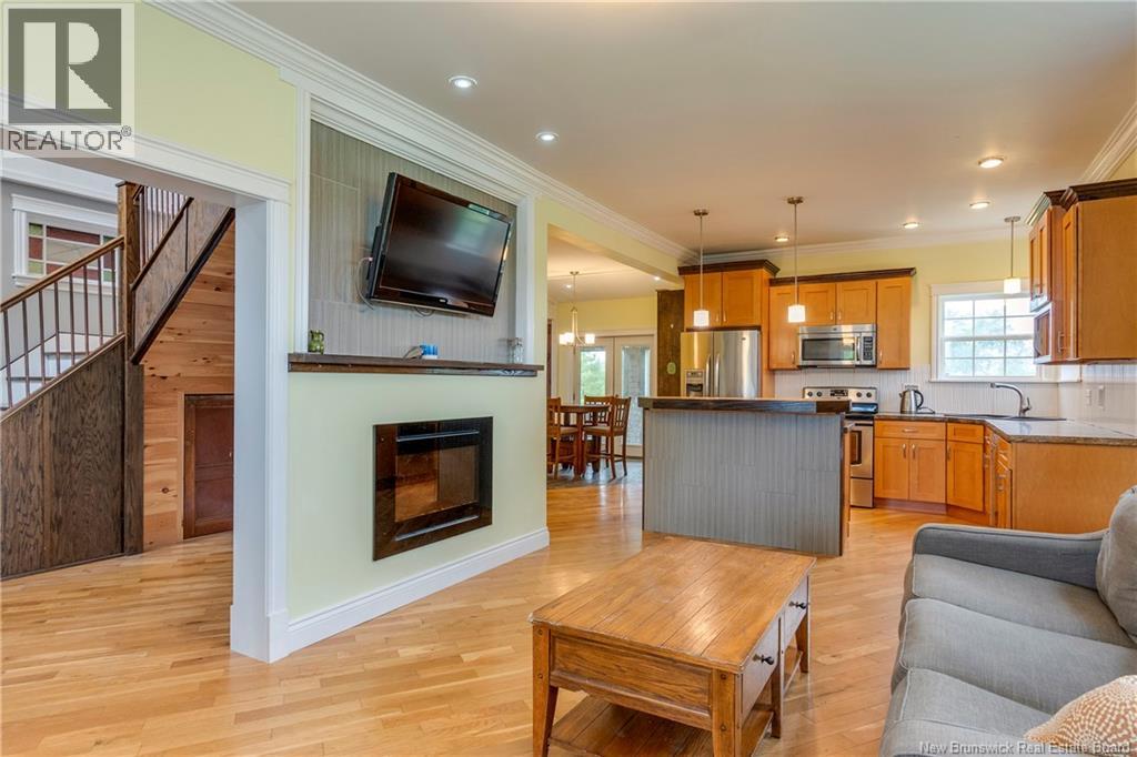 889 Latimore Lake, Saint John, New Brunswick E2N 1X9 - Photo 5 - NB127882