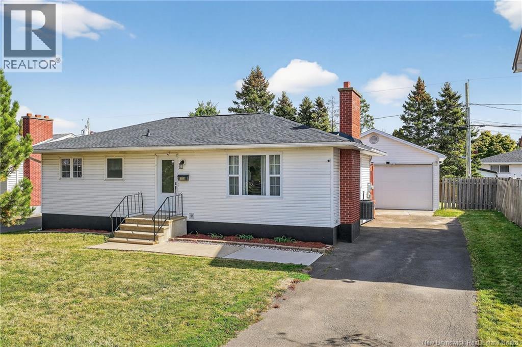 133 Savoie Drive, Moncton, New Brunswick E1C 8H4 - Photo 1 - NB127257