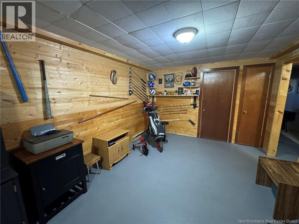 108 Fisher Avenue, Woodstock, New Brunswick  E7M 1S2 - Photo 16 - NB127940