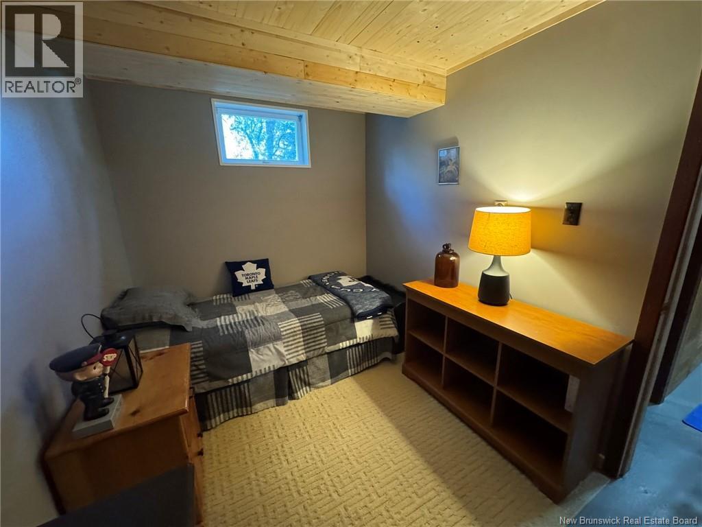 108 Fisher Avenue, Woodstock, New Brunswick  E7M 1S2 - Photo 17 - NB127940