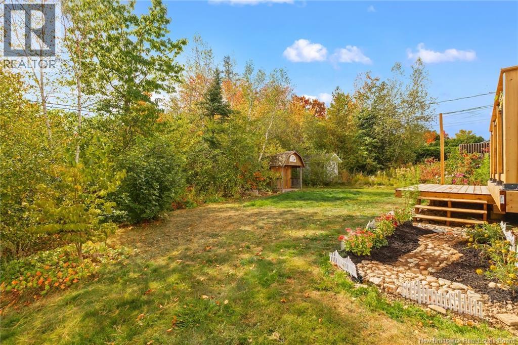 145 Bliss Carman Drive, Fredericton, New Brunswick E3B 9P2 - Photo 47 - NB127960