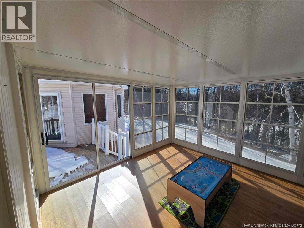 1125 Birchwood Drive, Bathurst, New Brunswick E2A 4W8 - Photo 21 - NB128006