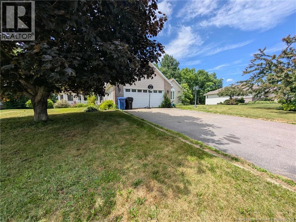 1125 Birchwood Drive, Bathurst, New Brunswick E2A 4W8 - Photo 6 - NB128006