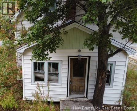 22 Beech Street, Mcadam, New Brunswick  E6J 1V8 - Photo 3 - NB128092