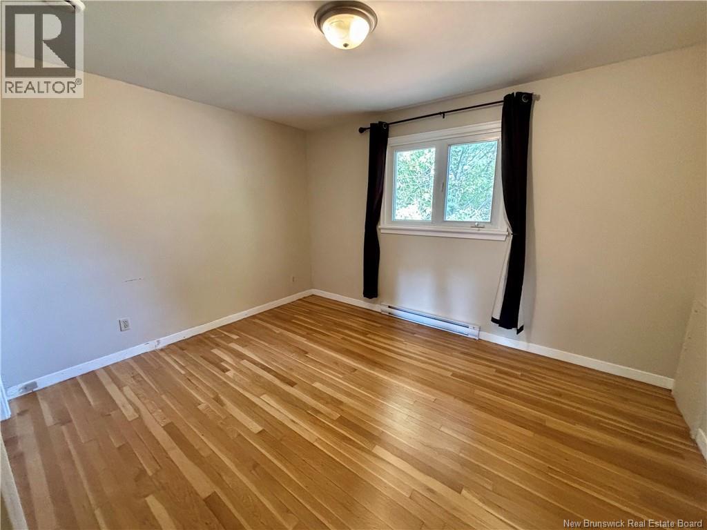 245 Massey Street, Fredericton, New Brunswick  E3B 2Z5 - Photo 21 - NB128057