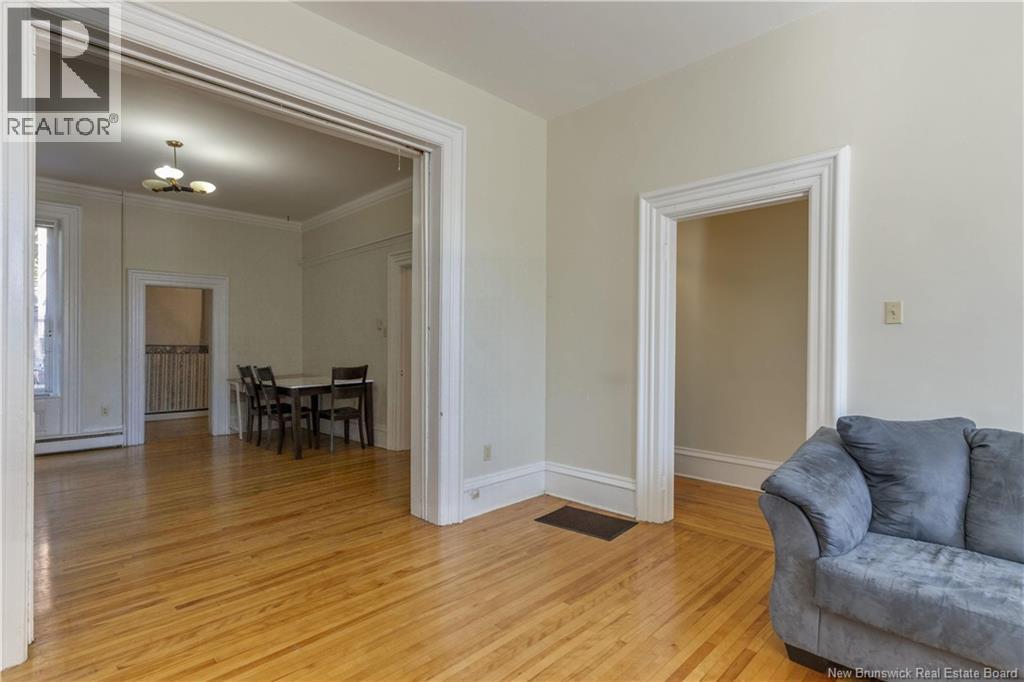 127 Leinster Street, Saint John, New Brunswick E2L 1J4 - Photo 4 - NB128138