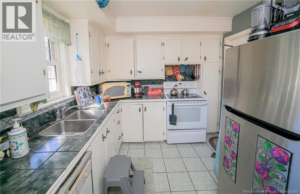 26 Hachey Avenue, Fredericton, New Brunswick E3A 3X6 - Photo 12 - NB128249