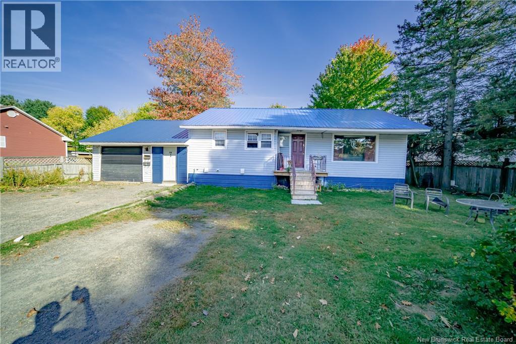 26 Hachey Avenue, Fredericton, New Brunswick E3A 3X6 - Photo 7 - NB128249