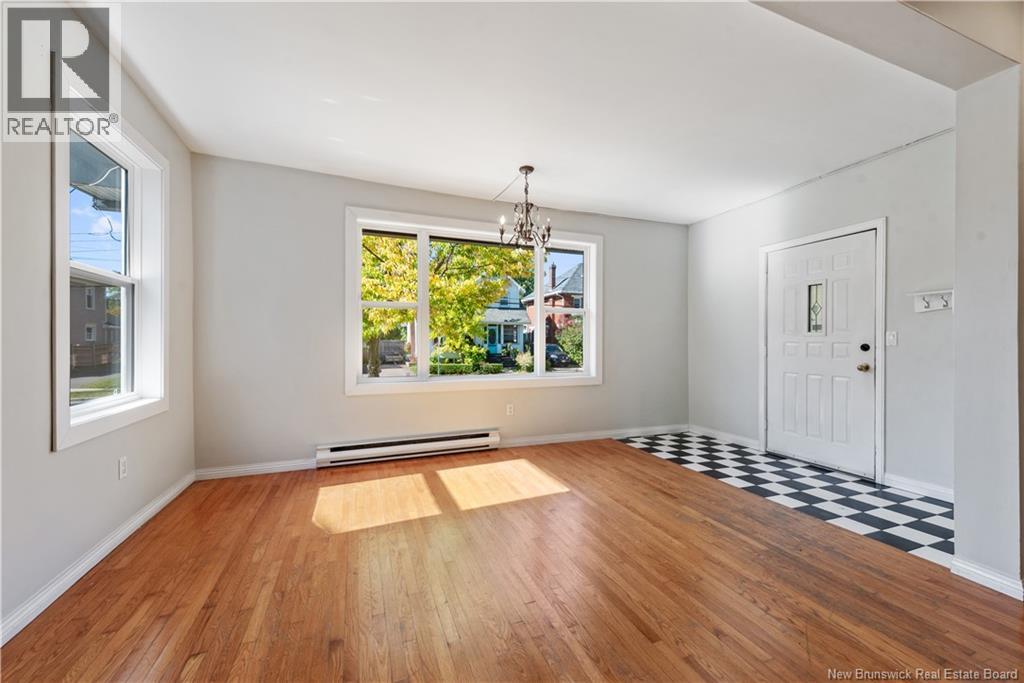 253 Weldon Street, Moncton, New Brunswick E1C 5W9 - Photo 4 - NB128264