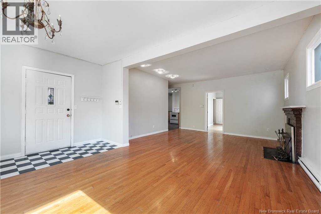 253 Weldon Street, Moncton, New Brunswick E1C 5W9 - Photo 6 - NB128264