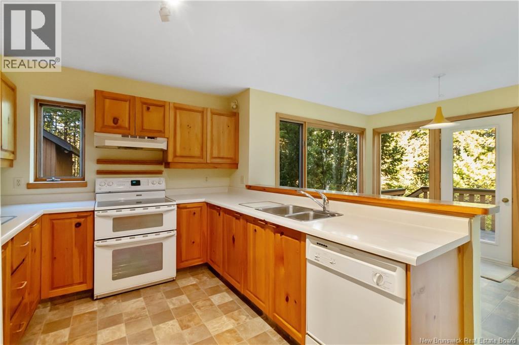 29 Woodlane Drive, Sackville, New Brunswick  E4L 3L4 - Photo 14 - NB127838