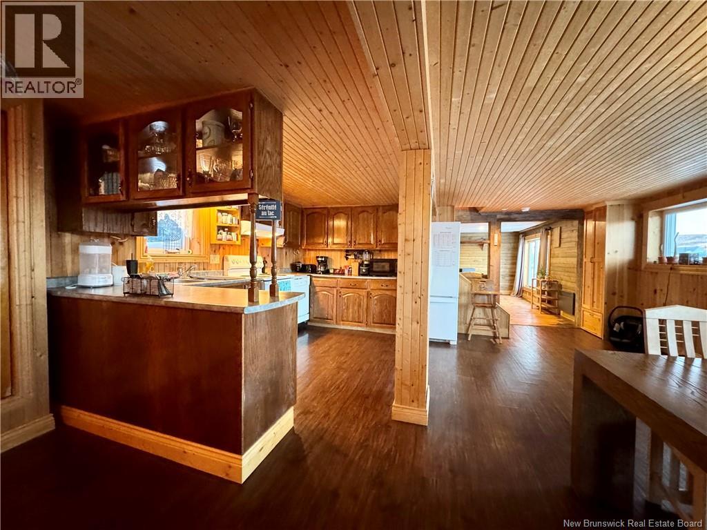 5502 Centrale Street, Lac Baker, New Brunswick  E7A 1H7 - Photo 10 - NB128352