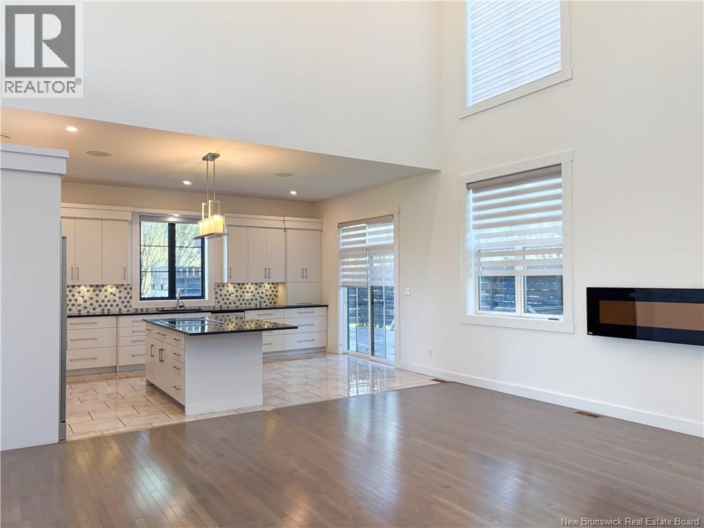 44 Bicentennial Drive, Woodstock, New Brunswick E7M 6A7 - Photo 16 - NB128012