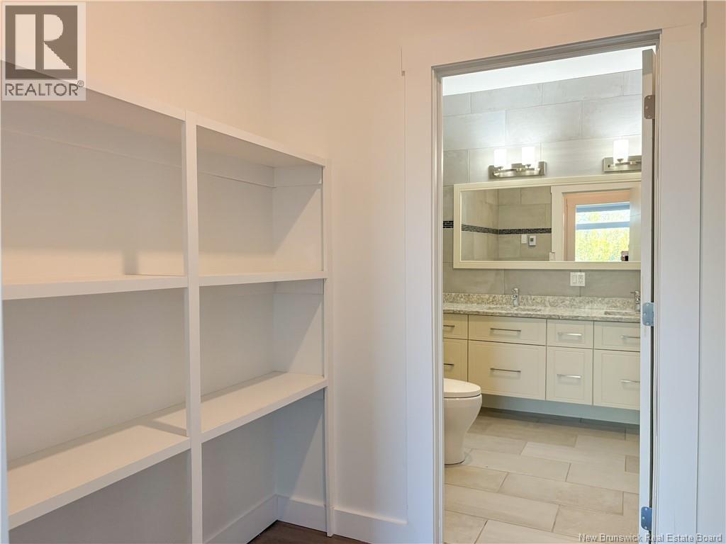 44 Bicentennial Drive, Woodstock, New Brunswick E7M 6A7 - Photo 35 - NB128012