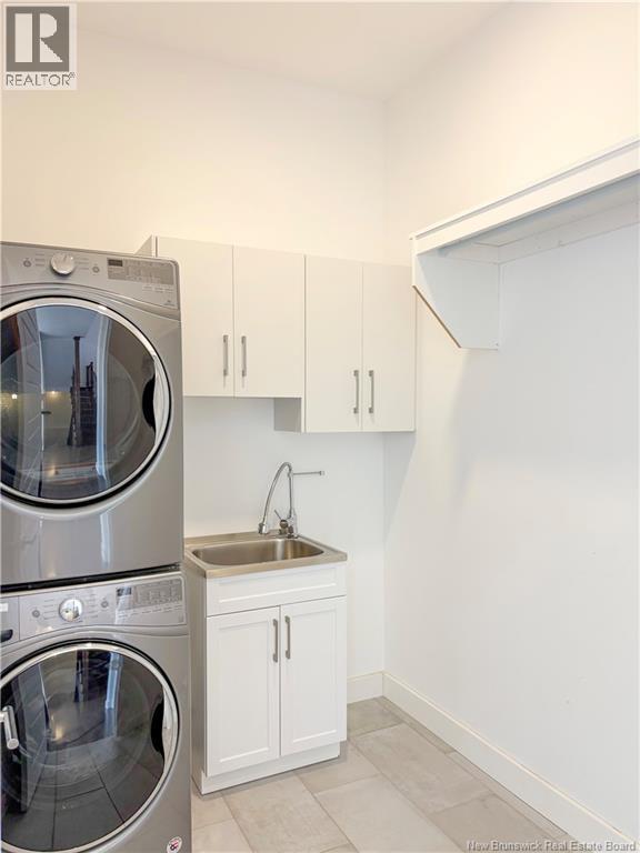 44 Bicentennial Drive, Woodstock, New Brunswick E7M 6A7 - Photo 9 - NB128012