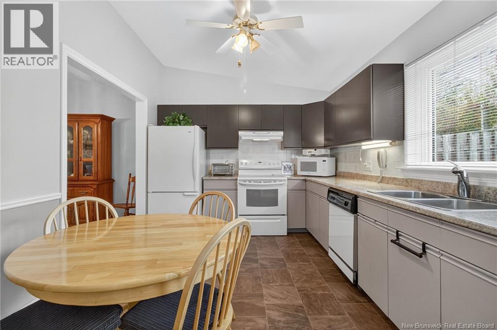 50 Mcauley Drive Unit# 26, Moncton, New Brunswick  E1A 6R2 - Photo 21 - NB128361