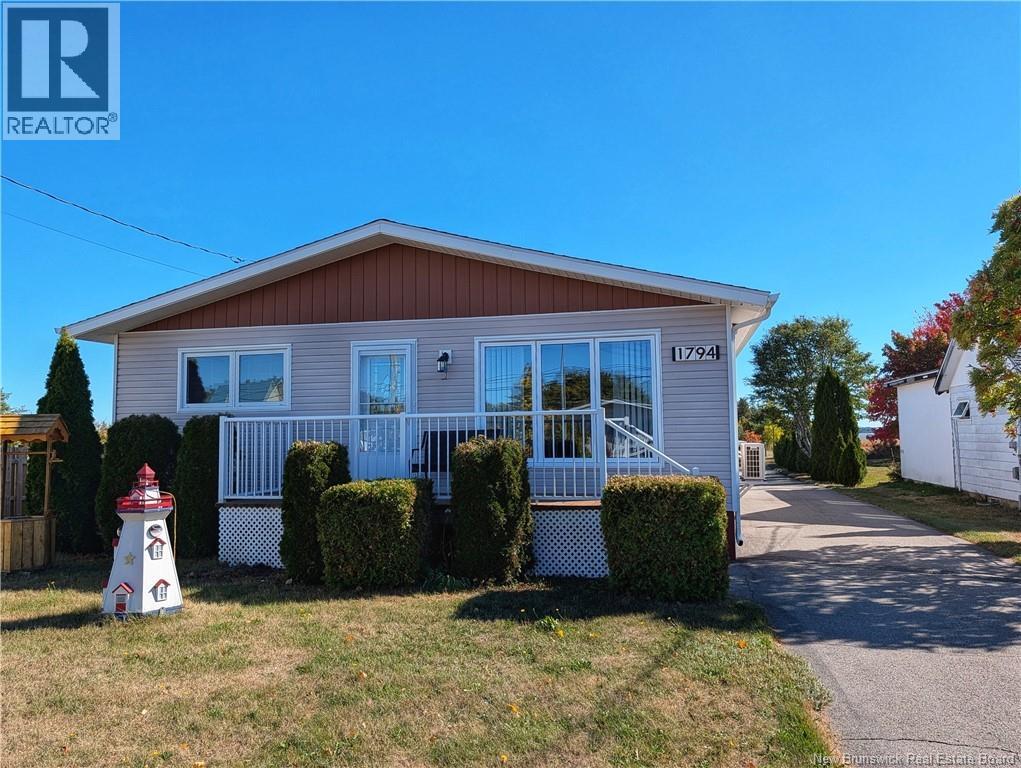 1794 Rue Châtillon, Maisonnette, New Brunswick E8N 1Y5 - Photo 1 - NB128369