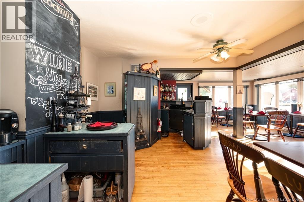 562 Main Street, Shediac, New Brunswick  E4P 2L9 - Photo 18 - NB128188