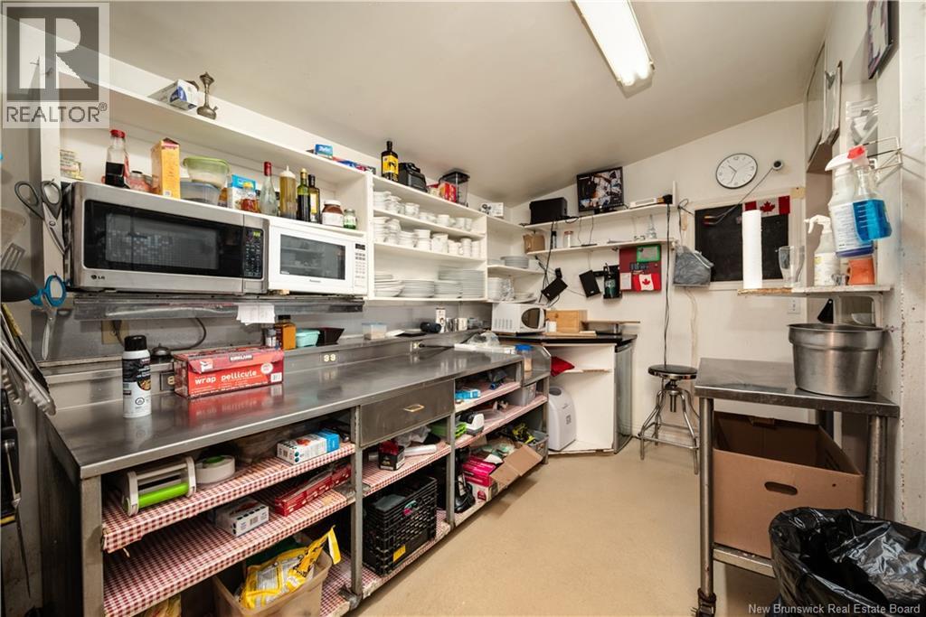 562 Main Street, Shediac, New Brunswick  E4P 2L9 - Photo 22 - NB128188