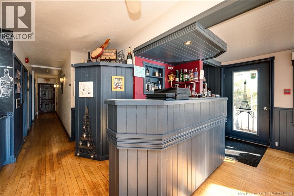 562 Main Street, Shediac, New Brunswick  E4P 2L9 - Photo 7 - NB128188