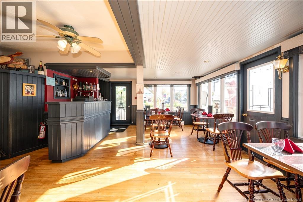 562 Main Street, Shediac, New Brunswick  E4P 2L9 - Photo 9 - NB128188