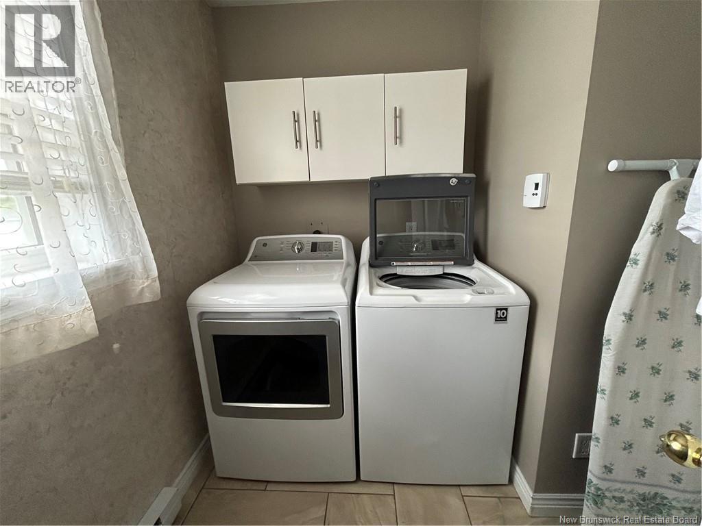 1268 Elmwood, Moncton, New Brunswick  E1H 2H2 - Photo 29 - NB128393