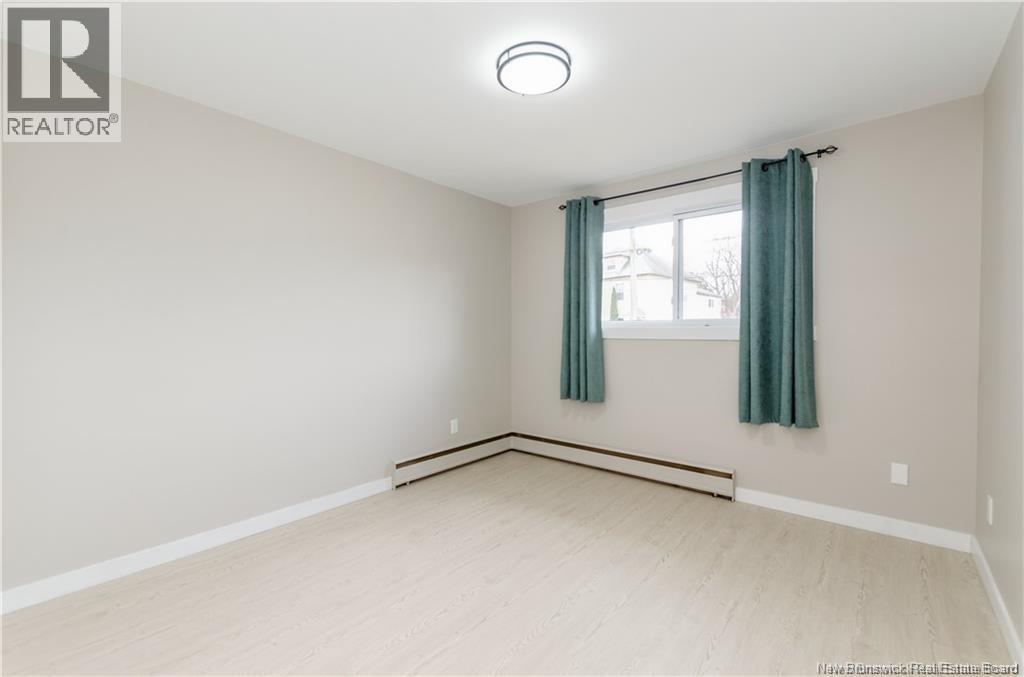 93 Edward, Moncton, New Brunswick E1A 3Z1 - Photo 16 - NB128438