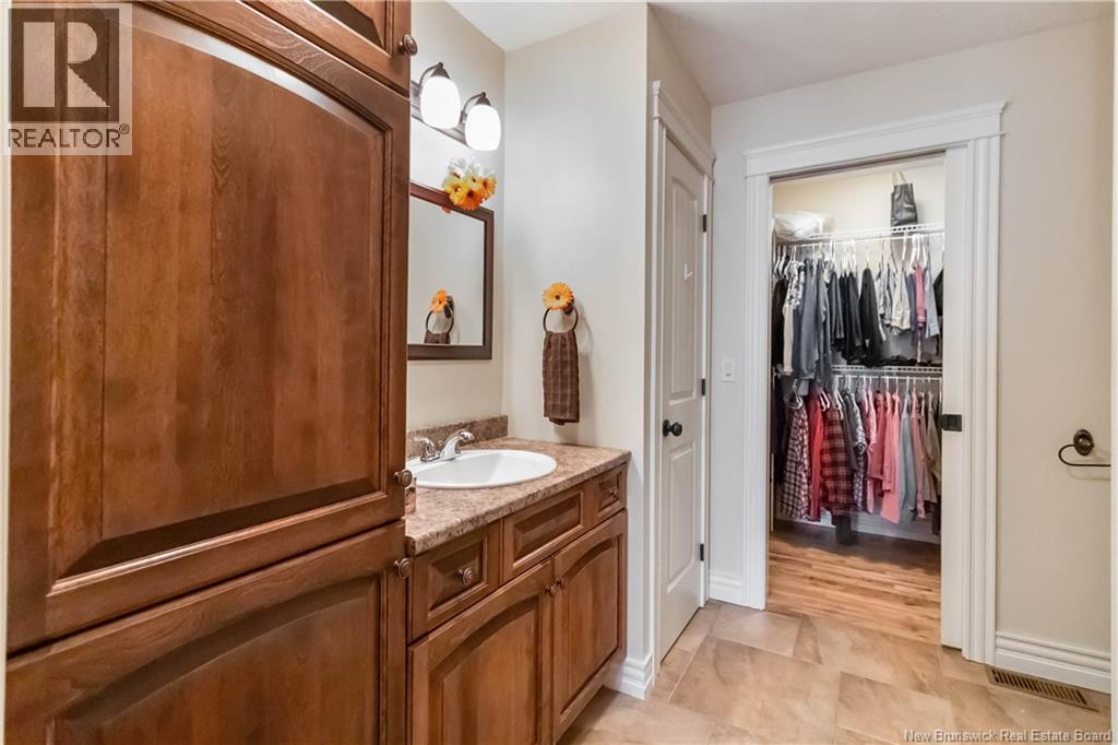 34 Langford Street, Moncton, New Brunswick E1G 5M8 - Photo 22 - NB128412