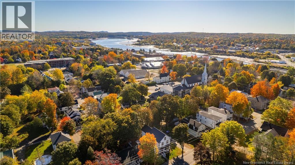 15 Veazey Street, St. Stephen, New Brunswick  E3L 2E8 - Photo 48 - NB128228