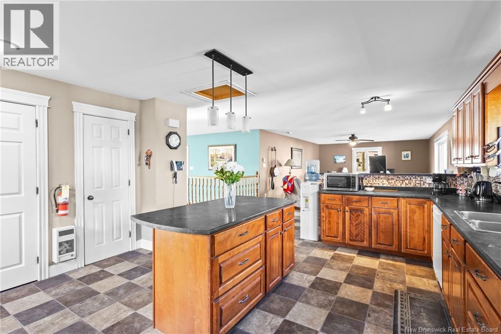 2535 Route 102, Lincoln, New Brunswick E3B 7E6 - Photo 13 - NB128574