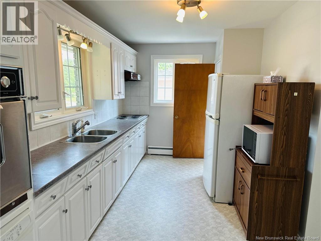 34 Smith Street, Moncton, New Brunswick E1C 8G2 - Photo 16 - NB128500