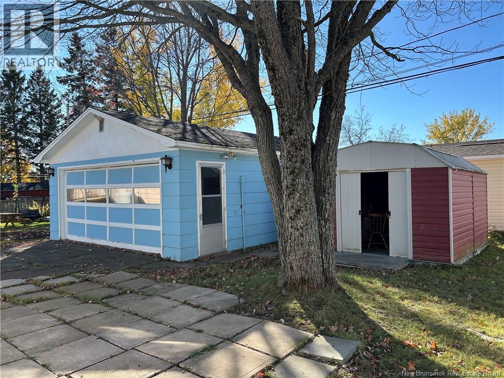 34 Smith Street, Moncton, New Brunswick E1C 8G2 - Photo 6 - NB128500