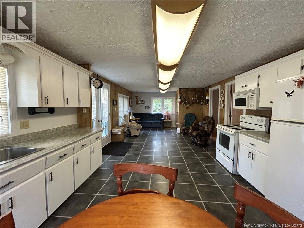 41 Allee Borgitte, Beaubassin East, New Brunswick  E4N 1A3 - Photo 16 - NB128499